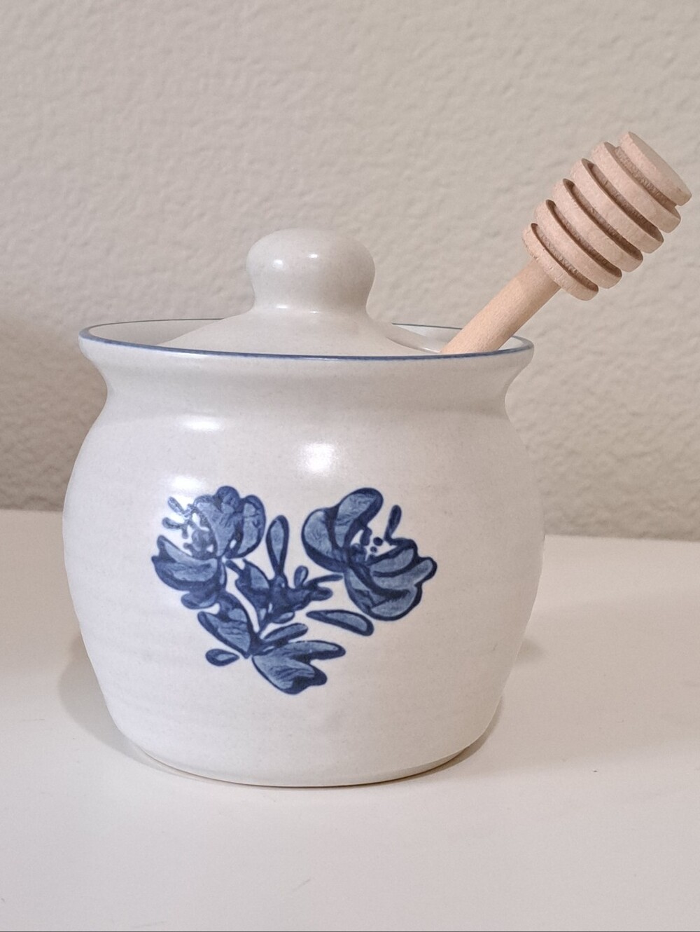 PFALTZGRAFF Yorktowne USA Honey Pot Jam Jar